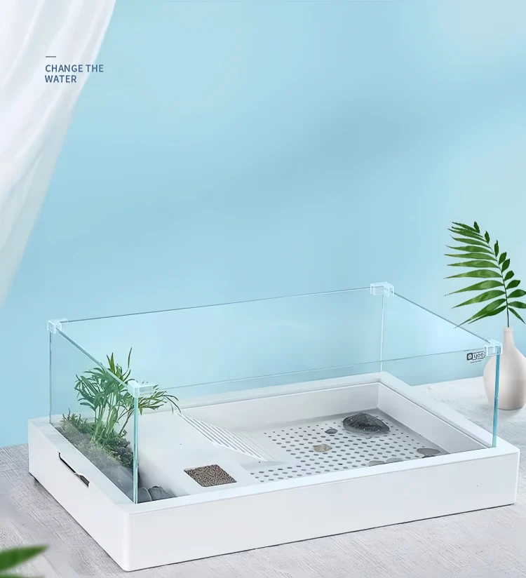 Ultra-white glass turtle tank