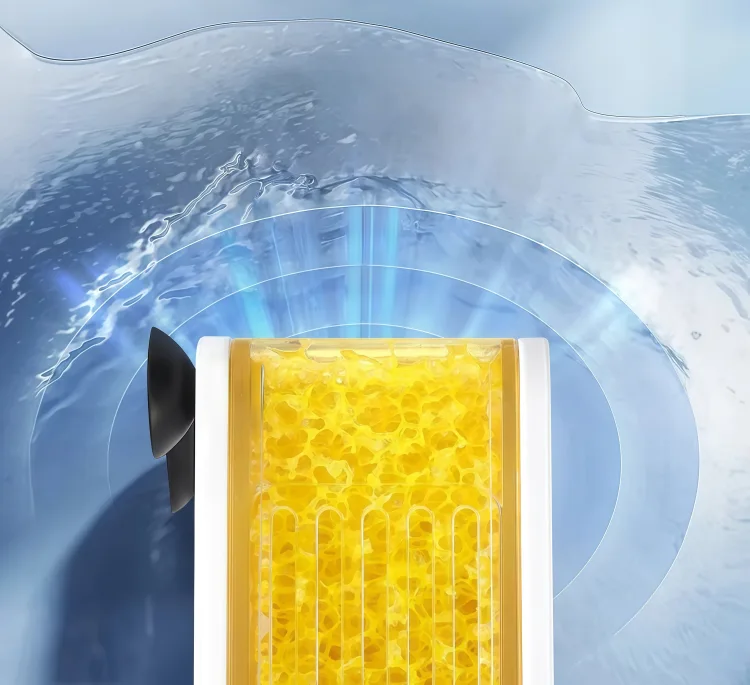 Three-sided surround water inlet, efficient filtration