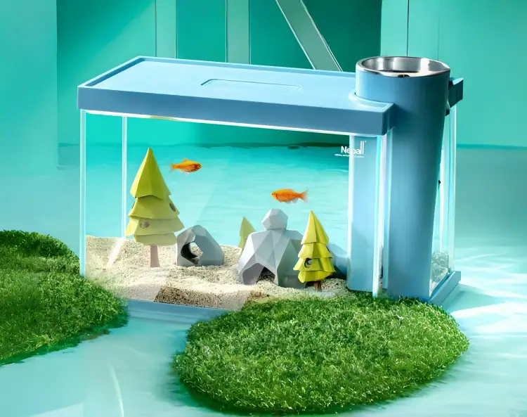 High-definition glass living room fish tank